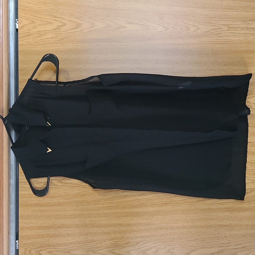 Black Women's top